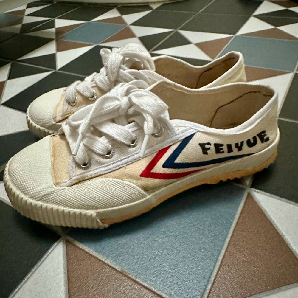 Feiyue Women’s White Canvas Sneakers